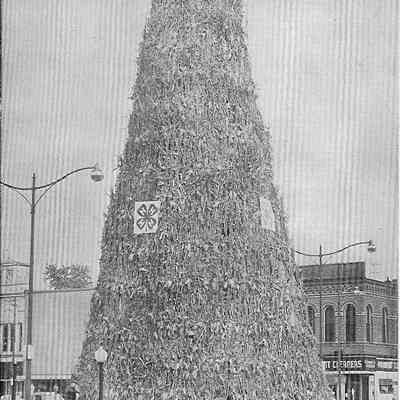 World's Largest Corn Shock