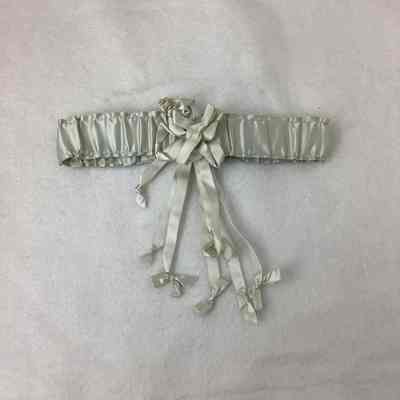 Women's Blue Satin Garter