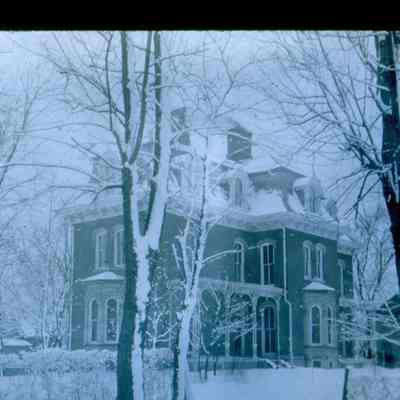 Blair, Alonzo, Residence