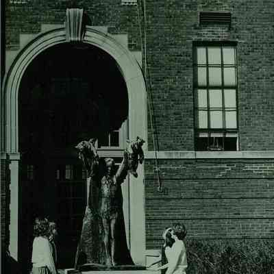 Major, Charles,School