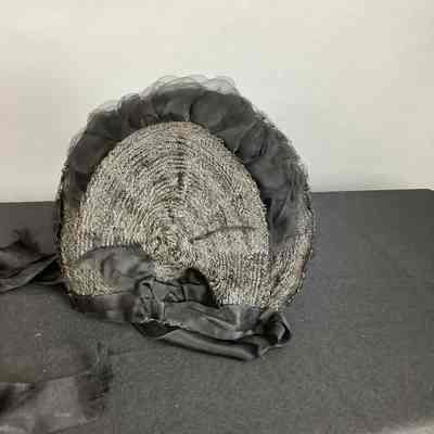 Women's Black Straw & Satin Bonnet