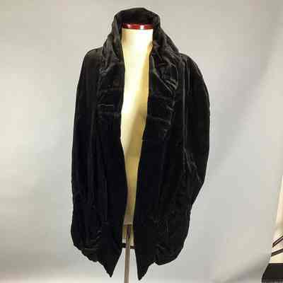 Women's Black Velvet Cape