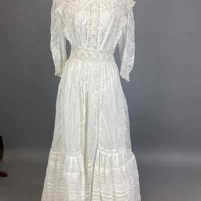 Women's White Cotton Day Dress