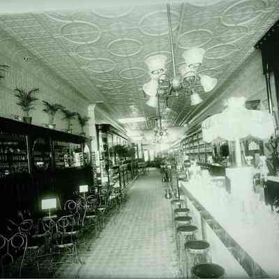 Doren & Means Drugstore