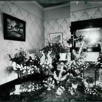 Funeral Flowers, deceased unknown