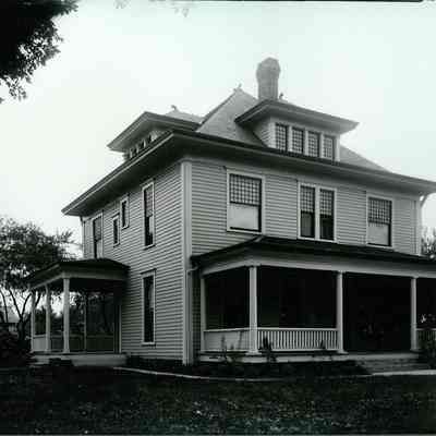 Tindall, Chas, Residence