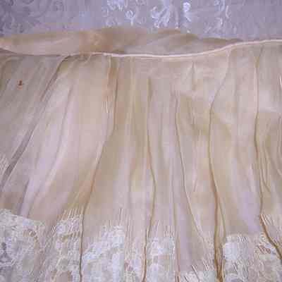 Dress, waist skirt detail