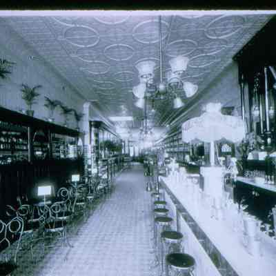 Doran & Means Drugstore