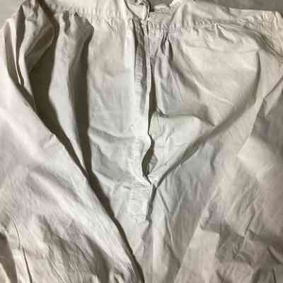 Men’s collarless white shirt