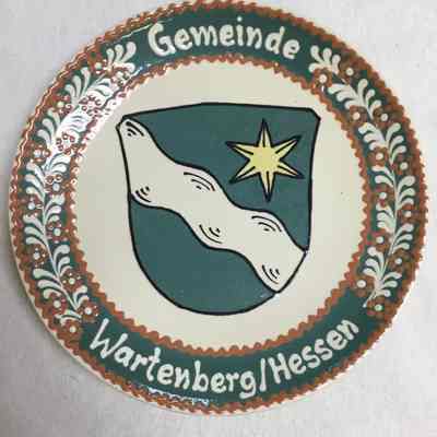 Green & Red Gemeinde Decorative Plate