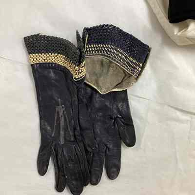 Women's Navy Kid Leather Gloves