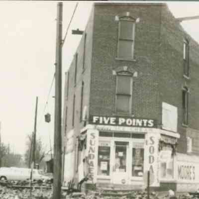 Five Points 1984.008.013