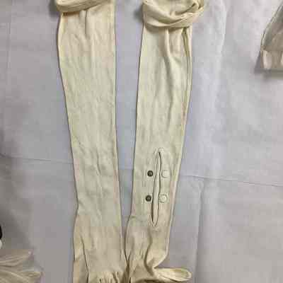 Women's White Evening Gloves