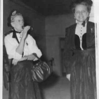 Bertha Robbins - Ruth Nigh