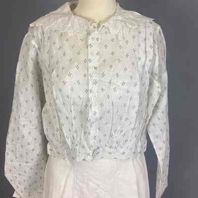 Women’s White Blouse w/ Black Diamond Print