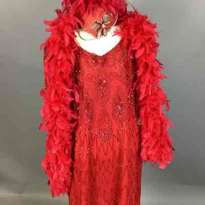 Women's Red Cabaret Ensemble