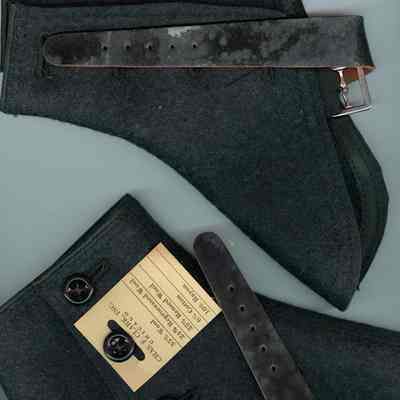 Dark Gray Spats