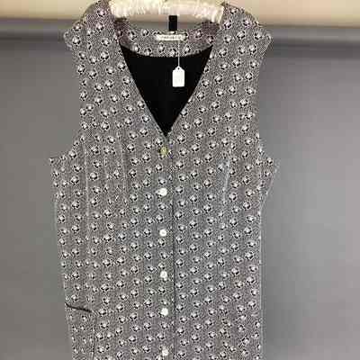 Women’s Gray Floral Print Vest