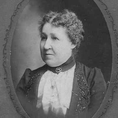 Bryan, Emma Armstrong