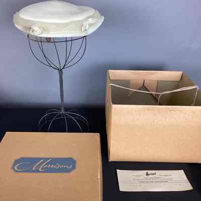 Women's Ivory Straw Skimmer Hat w/ Velvet Ribbons + Beige Veil