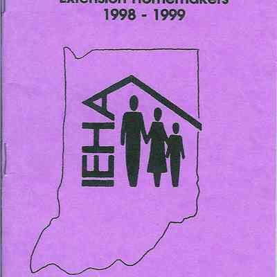 1998 - 99 Shelby County Extension Homemakers Clubs of Shelby County. Lighting The Way For The Future of The Family.