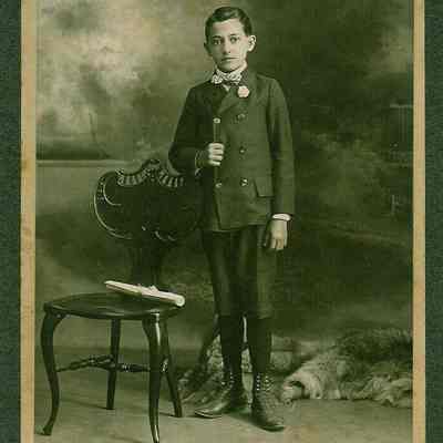 Connor, Wilfred or Willfred