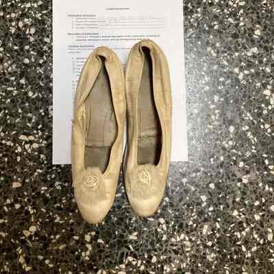 Women’s White Silk Wedding Shoes