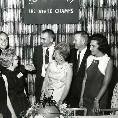 SHS Class of '47 reunited after 30 years