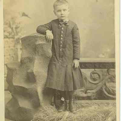 Various Carte-de-Visite