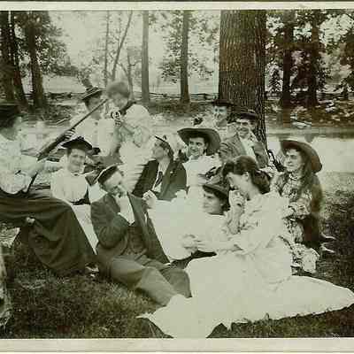 Fourth of July picnic on Blue River