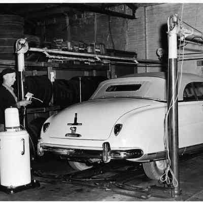  Hites Oil Company/262 E. Broadway