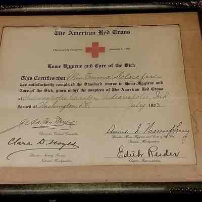 Wolsiefer, Mrs. Emma/American Red Cross