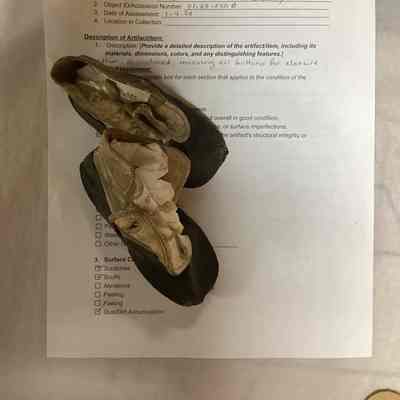 Children's Two-Toned Leather Booties