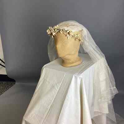 Women's White Silk Illusion Wedding Veil w/ Wax Orange Blossom Wreath