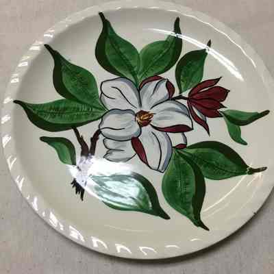 White Floral Decorative Plate
