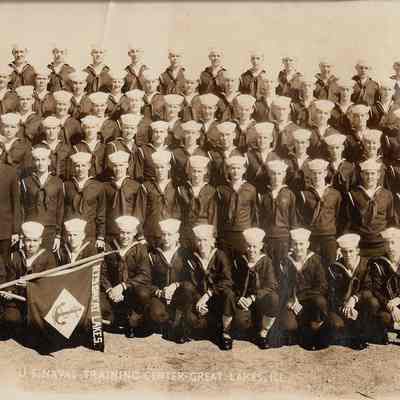 CO. 750 O.W. FOLLIS, C. SP. CO. CMDR JUNE 26, 1945. U.S. NAVAL TRAINING CENTER - GREAT LAKES, ILL..