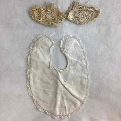 Children’s Bib + Bootees