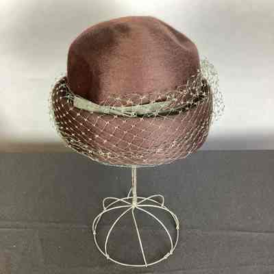 Women's Brown Wool Felt Hat w/ Green Netting