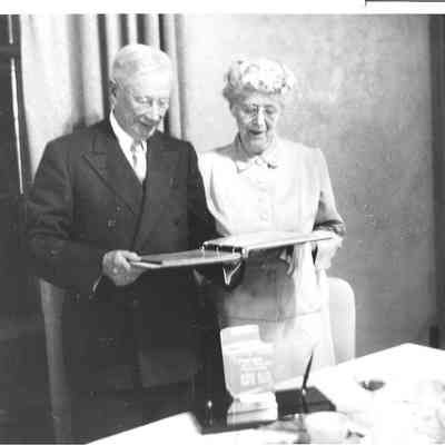 John and Elizabeth Chambers