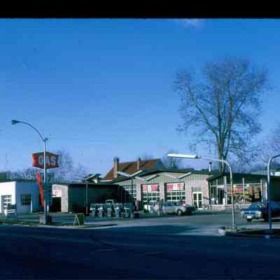 Vaught Service Station