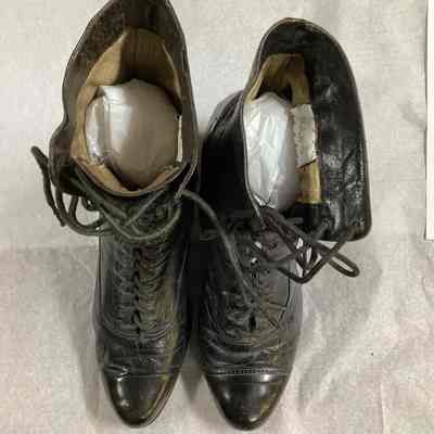 Women's Black Leather Walking Boots