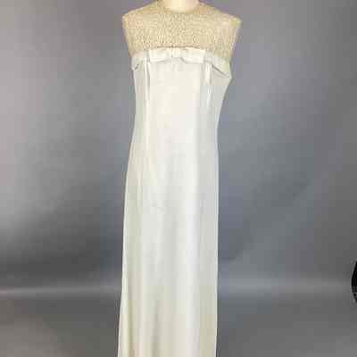 Women’s White Dress w/ Ecru Yoke