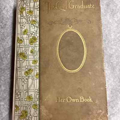 The Girl Graduate Scrapbook