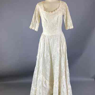 Women's White Floral Embroidered Wedding Dress