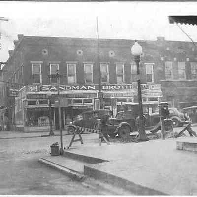 "Gas leak/3 in. main/E. Wash.