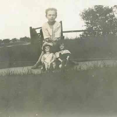 Dorothy Wasson w/ Dolls