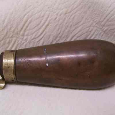 detail, powder flask