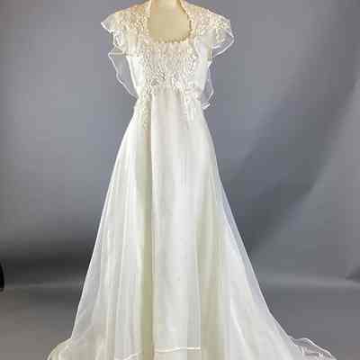 Women's White Wedding Dress