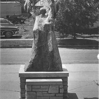 Bears of Blue River Statue