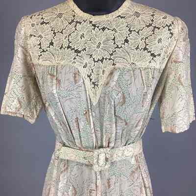 Women’s Beige & Green Dress w/ Leaf Motif